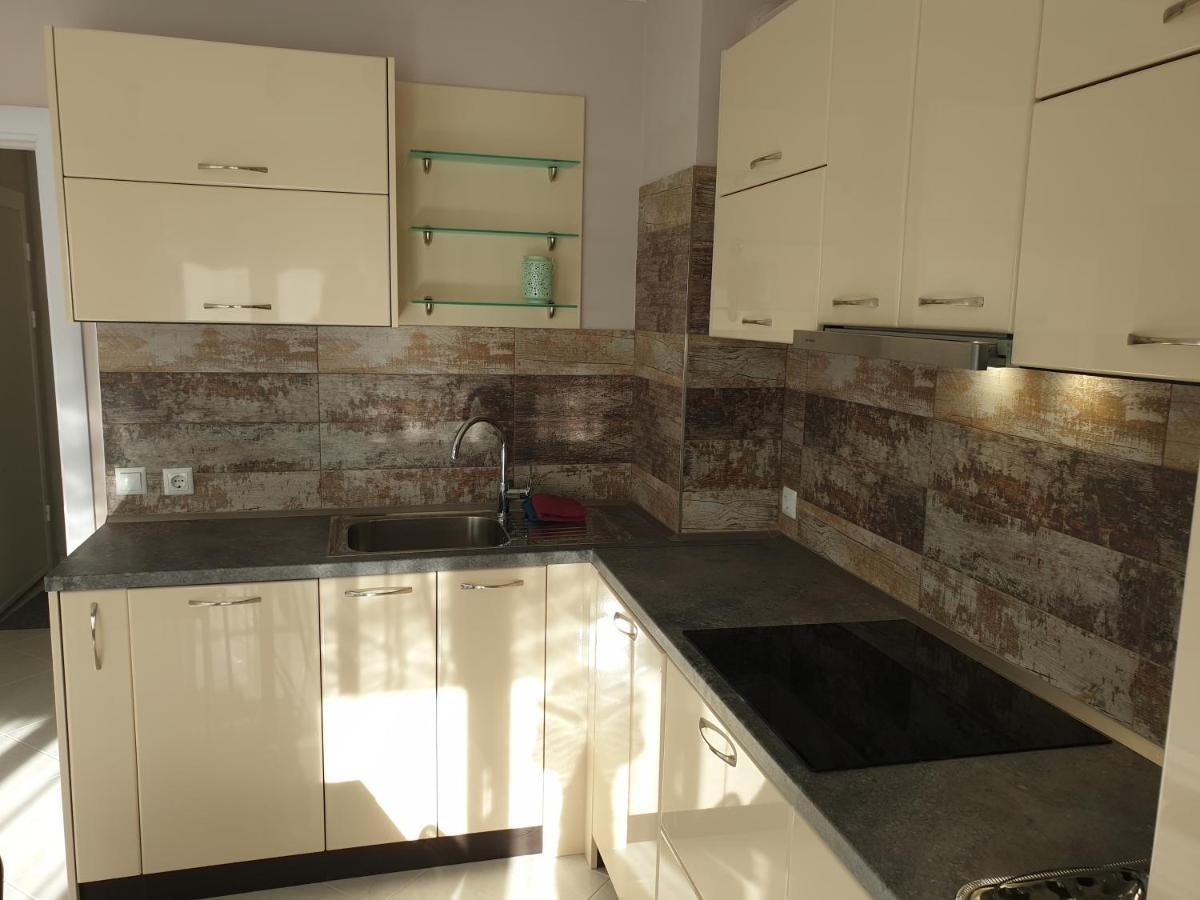 New The Twins Varna Two-Bedroom, Apt 5 At 15 Tsani Ginchev Street, Floor 3 外观 照片