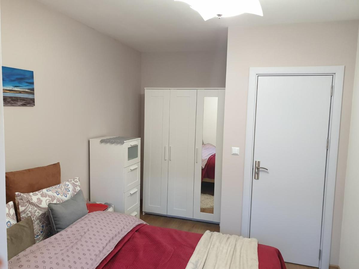 New The Twins Varna Two-Bedroom, Apt 5 At 15 Tsani Ginchev Street, Floor 3 外观 照片