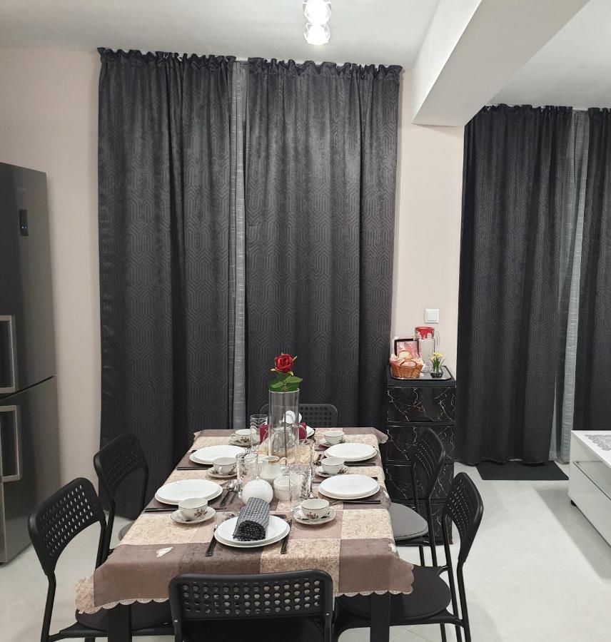 New The Twins Varna Two-Bedroom, Apt 5 At 15 Tsani Ginchev Street, Floor 3 外观 照片