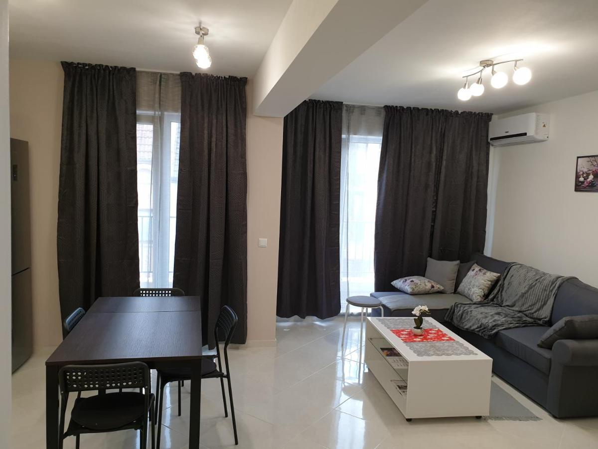 New The Twins Varna Two-Bedroom, Apt 5 At 15 Tsani Ginchev Street, Floor 3 外观 照片