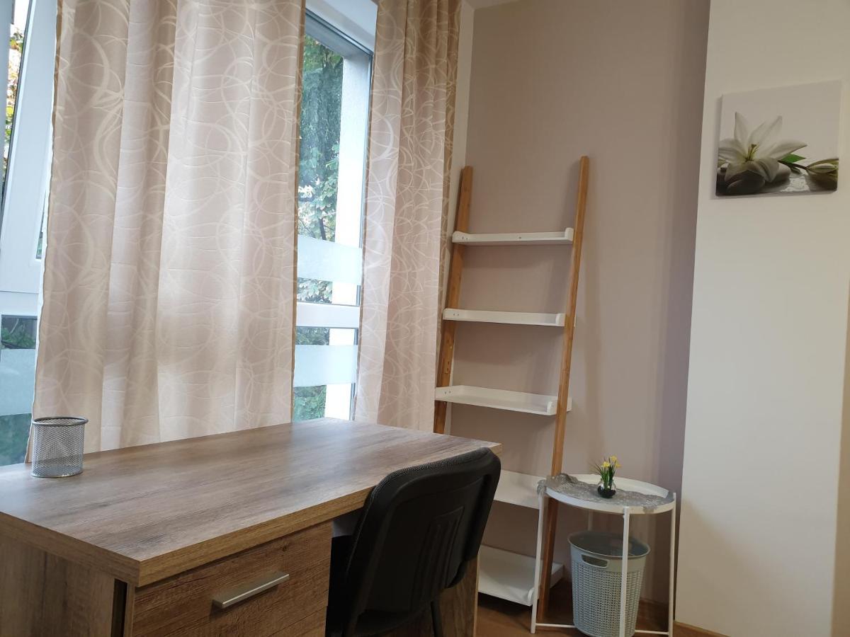 New The Twins Varna Two-Bedroom, Apt 5 At 15 Tsani Ginchev Street, Floor 3 外观 照片
