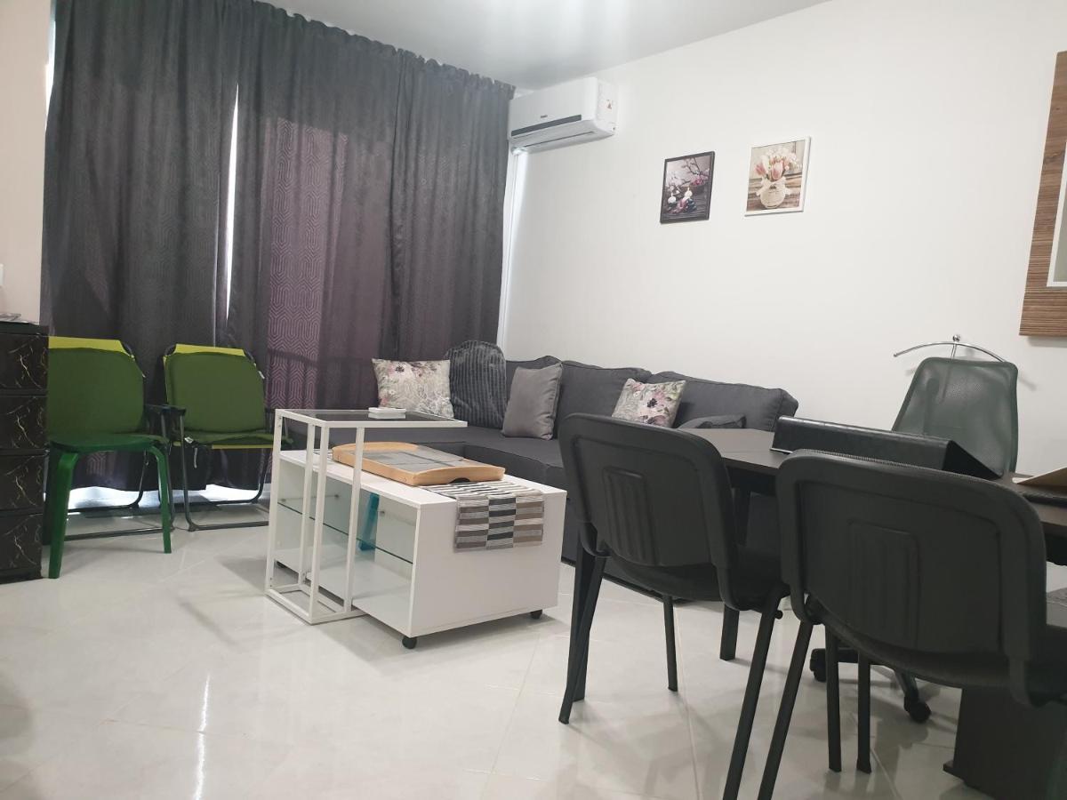 New The Twins Varna Two-Bedroom, Apt 5 At 15 Tsani Ginchev Street, Floor 3 外观 照片