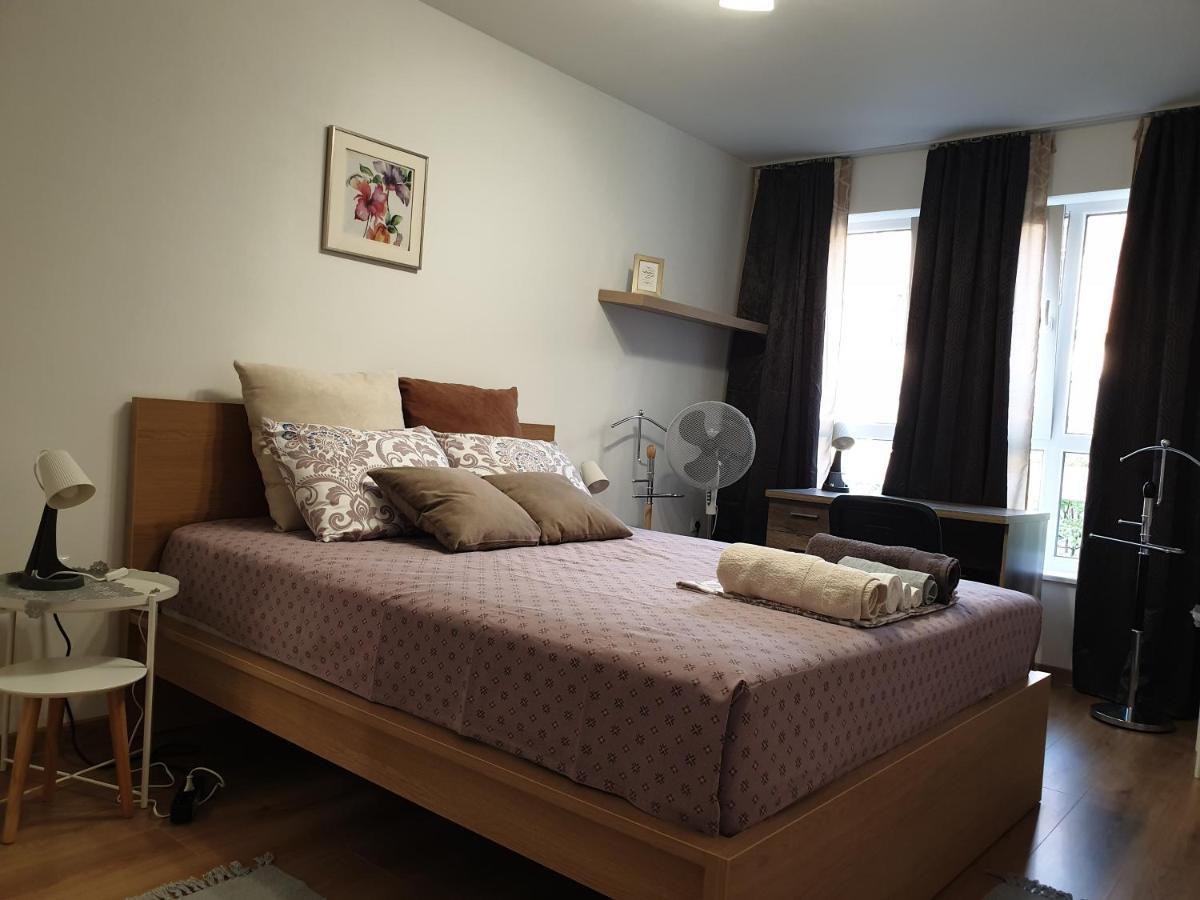 New The Twins Varna Two-Bedroom, Apt 5 At 15 Tsani Ginchev Street, Floor 3 外观 照片